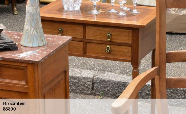 Brocanteur  86800